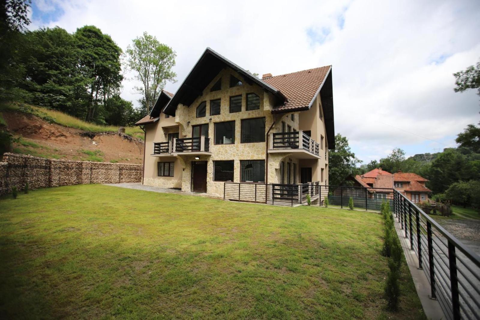 Kassa Villa Bran  Luaran gambar